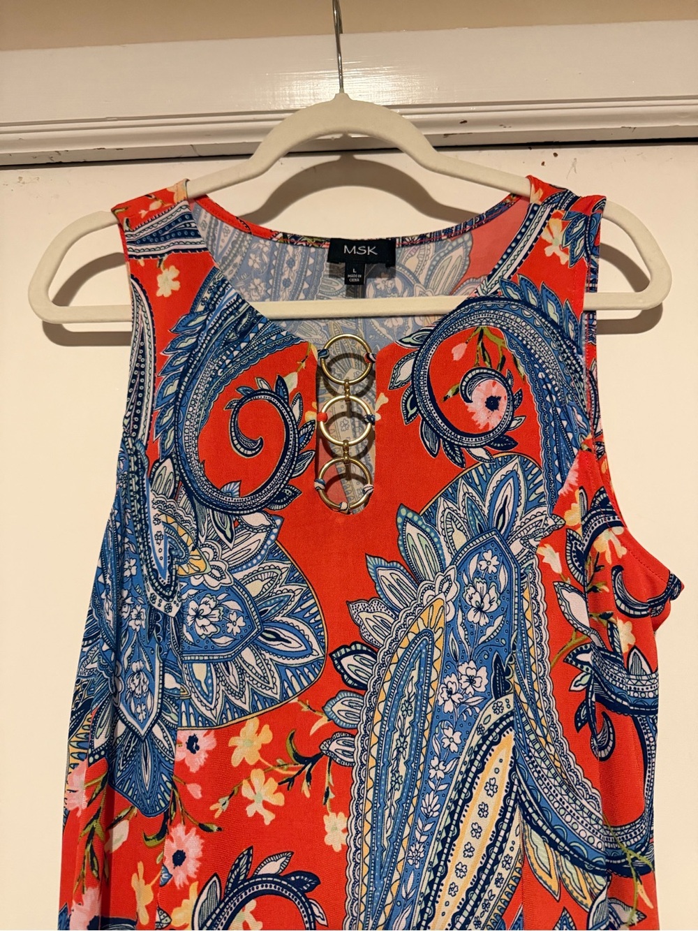 MSK Women's Red Paisley Sleeveless Dress with Ring Detail